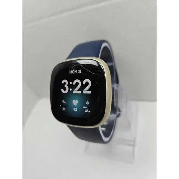 Fitbit Versa 3 FB511 Smartwatch GPS Heart Rate SpO2 Activity Tracker - Read Dis - Picture 2 of 14